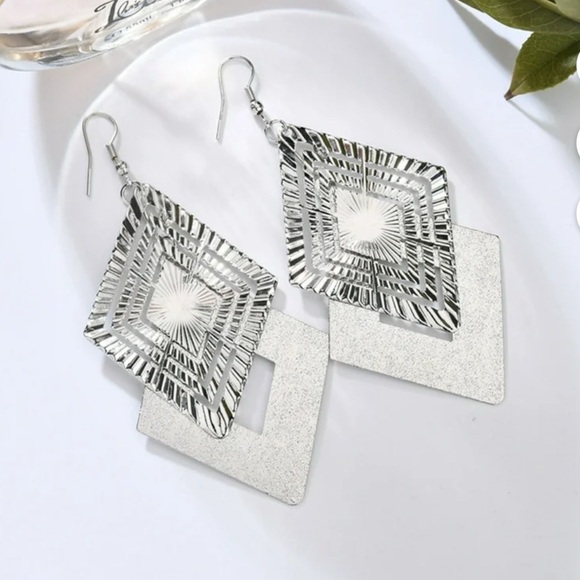 Silver earrings Double Layer Rhombus Long Dangle Hook Earrings Alloy Silver - Picture 2 of 2